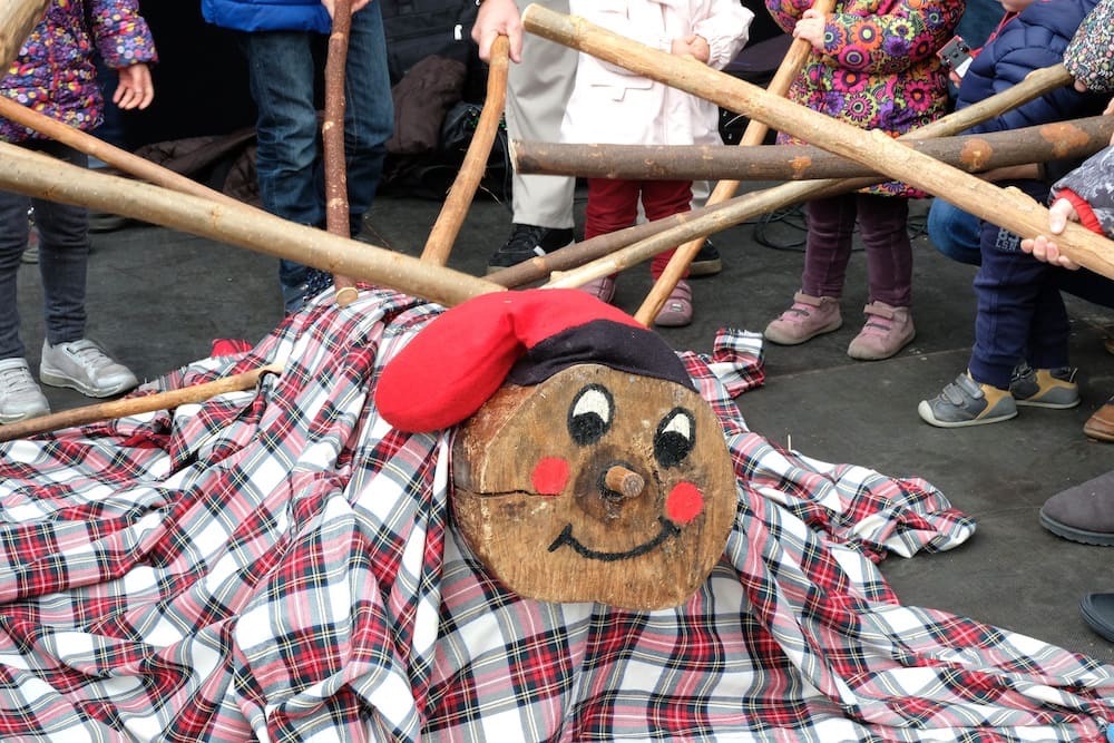 Eleanor Holmes tweet media