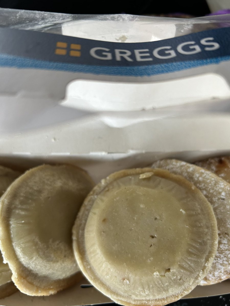 State of these, sort it out <a href="/GreggsOfficial/">Greggs</a> nobody likes raw pastry