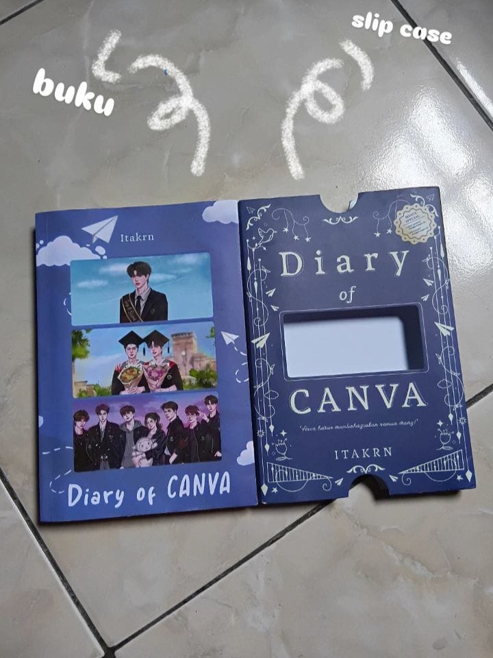 roroputri__'s tweet photo. 97% masih terlihat baru, preloved, 100%ori, tidak ada halaman yg sobek, bercak kuning 10%, beli dr GM 99k, aku jual 75k saja, no coretan sama sekali, free bonus spesial, masih layak dibaca, buru CO ke sini yaw: https://t.co/bBTQBfGocb #novelori #noveldiaryofcanva #novelpreloved https://t.co/6m1EolDjZ9