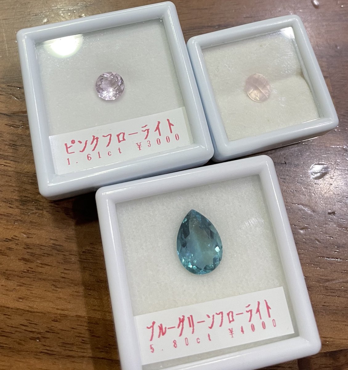 妹より斡旋されましたお初のショップjewelry HYDRANGEA（@hfm0610 ）様