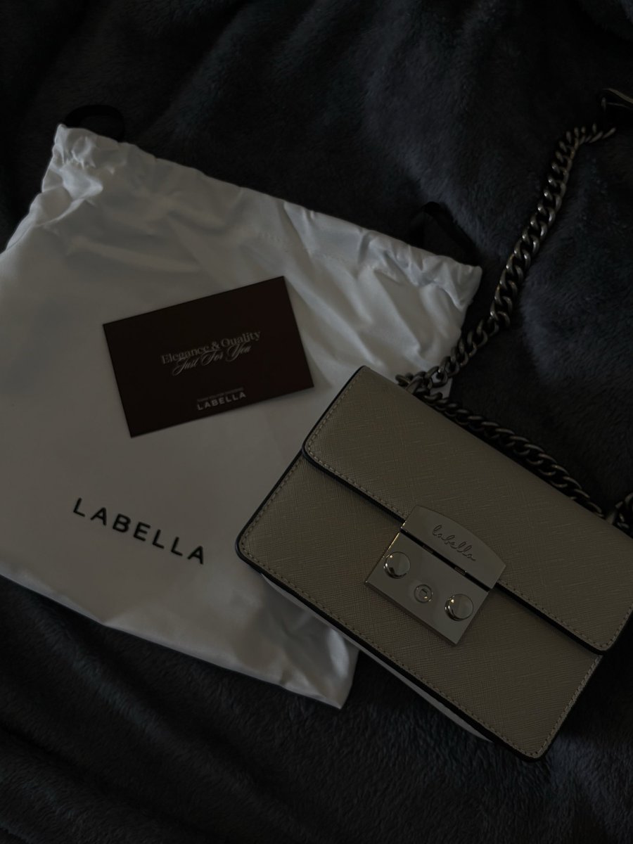youwtname's tweet photo. ส่งต่อLabella ไซส์ s สีIvory
อุปกรณ์ครบ ใหม่มาก

Price: 1100 รวมส่งคั้บ

นัดรับพัทยาค่ะ คอลดูตอนส่งได้คั้บ♥️

#ส่งต่อlabella #ส่งต่อเสื้อผ้า #ส่งต่อเสื้อผ้ามือสอง #เสื้อผ้ามือสอง #เสื้อผ้ามือสองราคาถูก #เสื้อผ้าราคาถูก #โล๊ะตู้ #ส่งต่อเสื้อผ้ามือ2 https://t.co/RWVcVVyuUm
