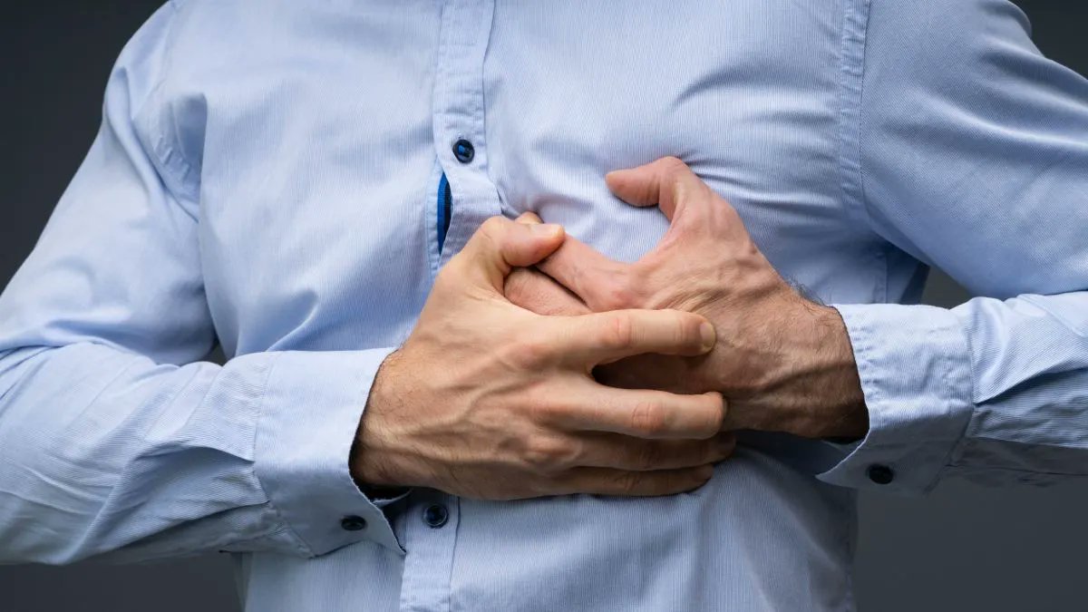 CuidatePlus's tweet image. ¿Cómo prevenir un infarto si tienes colesterol alto? cuidateplus.marca.com/bienestar/2025…