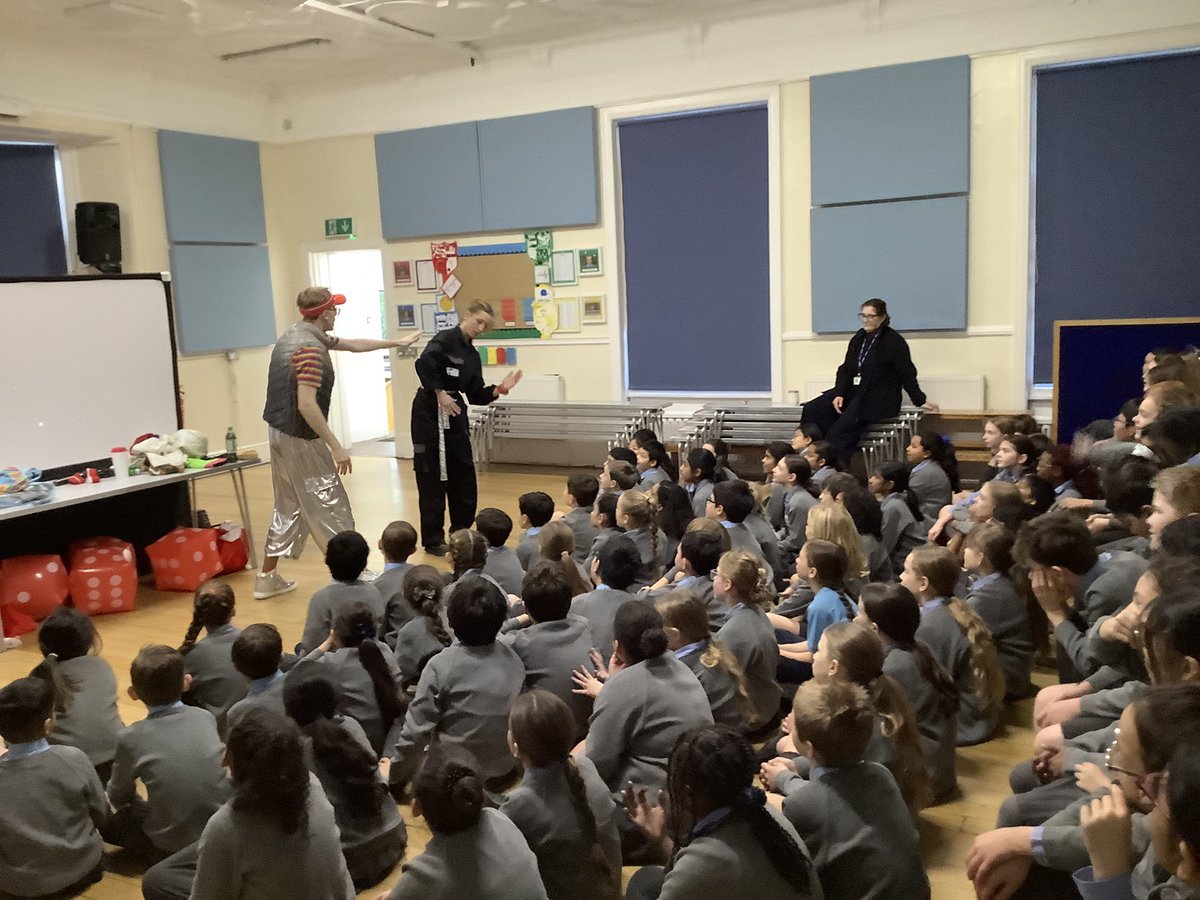 Carleton House Preparatory School tweet media