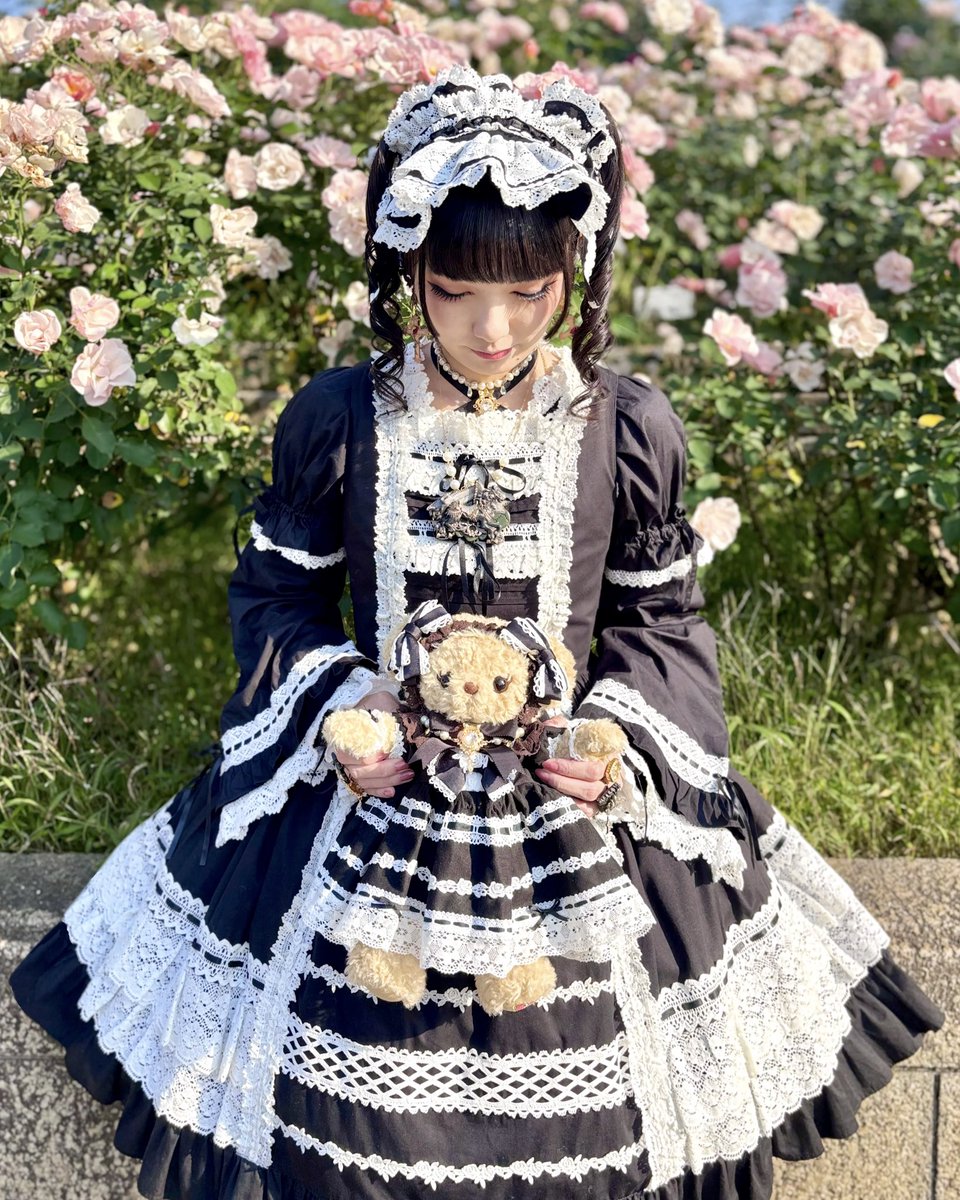 fuwa__omuraisu's tweet photo. 🖤🤍🖤🤍🖤 https://t.co/loQZk8MeyH