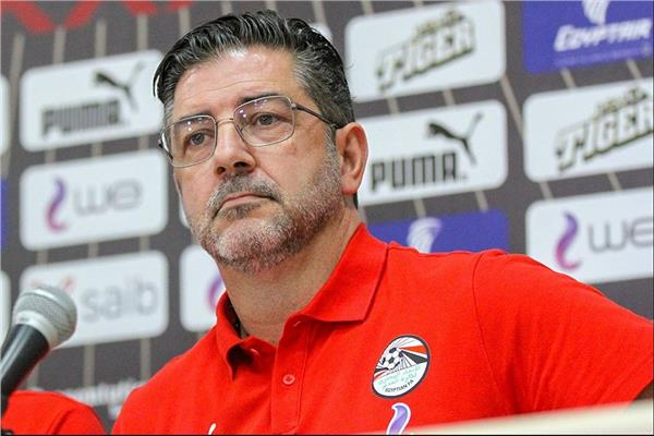 نصف مليون دولار إضافية.. اتفاق جديد ينهي أزمة فيتوريا مع اتحاد الكرة.. عاجل 