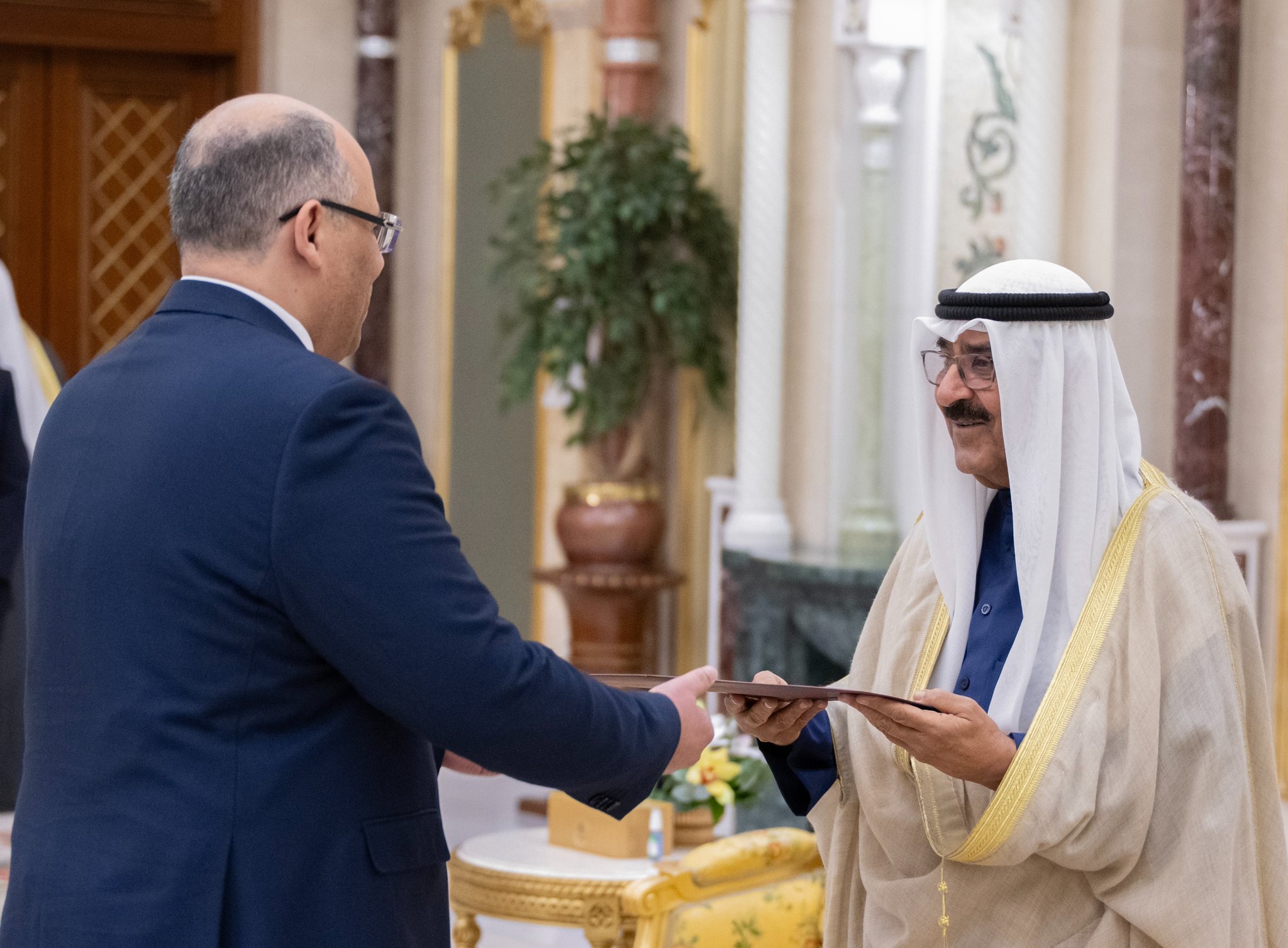 سمو الأمير يتسلم أوراق اعتماد سفراء هولندا ومصر ولبنان وبريطانيا وأوكرانيا 