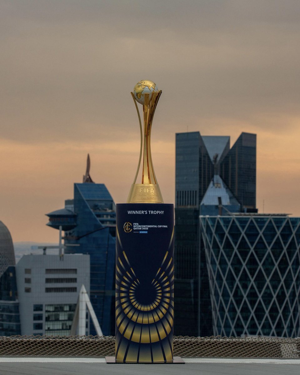 Flamengo's tweet image. Vamos lutar pelo nosso maior sonho, @Brunohenrique! O MUNDO DE NOVO! 🏆

📸: @FIFACF