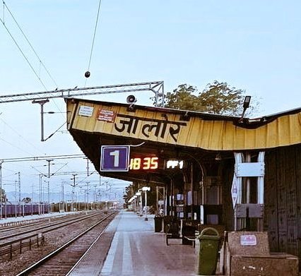 .#जोधपुर–समदड़ी–#जालोर–भीलडी रूट की मांगे—

जोधपुर–जालोर–मुंबई (Daily)
जोधपुर–जालोर–बेंगलुरु (Daily)
जोधपुर–जालोर–हैदराबाद (Triweekly)
जोधपुर–जालोर–कोयंबटूर (Biweekly)
जोधपुर–जालोर–मडगांव–तिरुवनंतपुरम (Biweekly)
साबरमती–जालोर–जयपुर–दिल्ली (Daily)
<a href="/AshwiniVaishnaw/">Ashwini Vaishnaw</a> <a href="/DRMJodhpurNWR/">DRM JODHPUR</a>