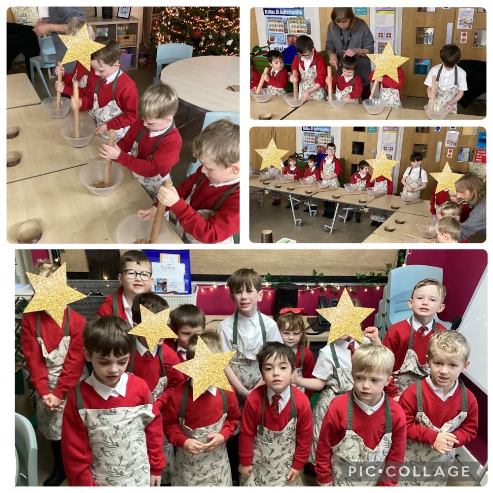 CrowtonCE's tweet photo. 🎄 Christmas Cookery Fun! 🎄

The whole school enjoyed yesterday’s cookery workshops where everyone made their own individual festive cheesecakes. The children did a fantastic job following instructions and getting creative. Well done to all our budding chefs! 🍰✨ https://t.co/u3dqfER0HI