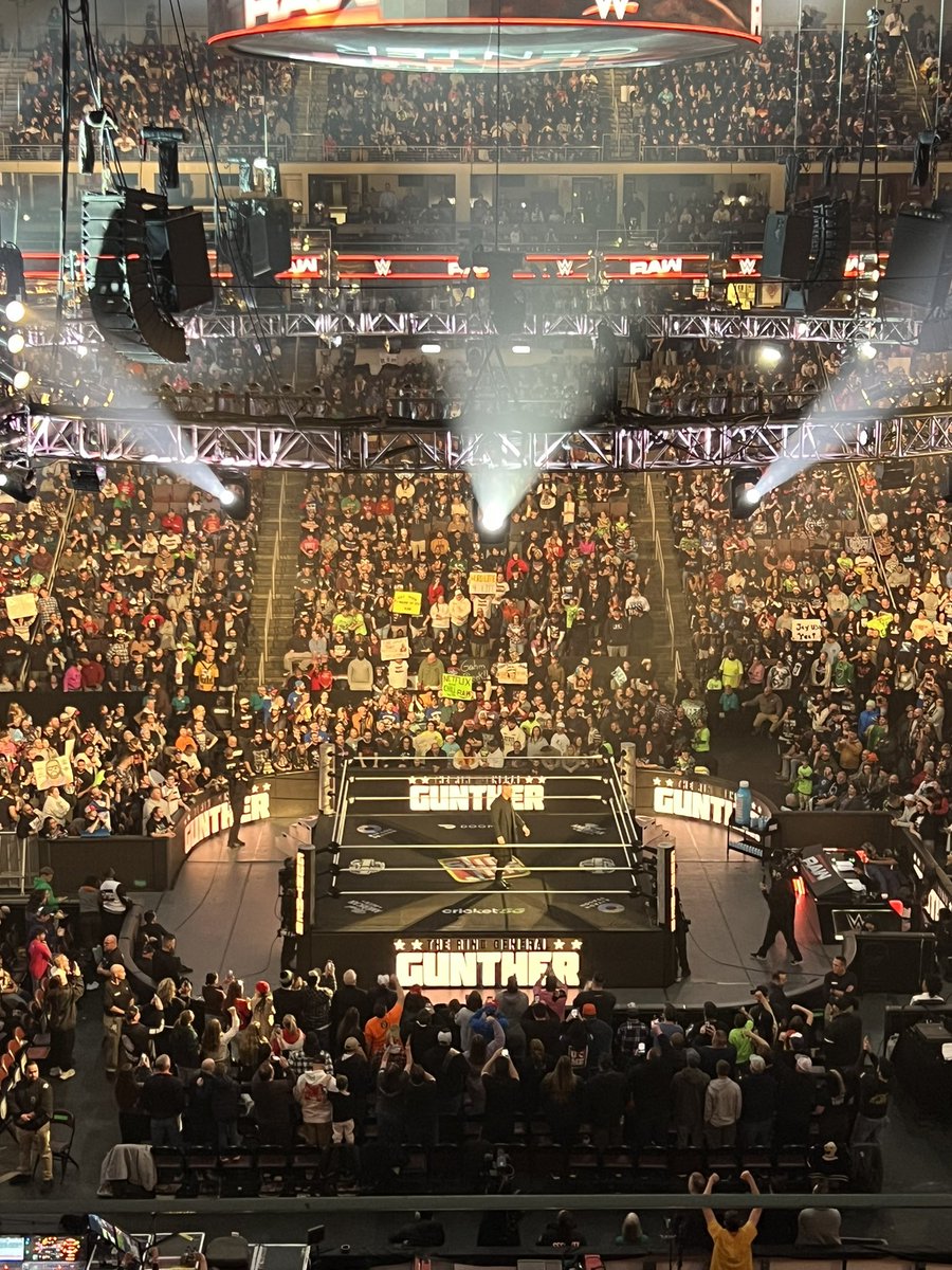 RealDrewCreedon's tweet photo. @theStephenJKD @whattorney86 I was, the heat was very much there and he got booed to shit. IWC out here jus making shit up https://t.co/L8aGWnl5fN