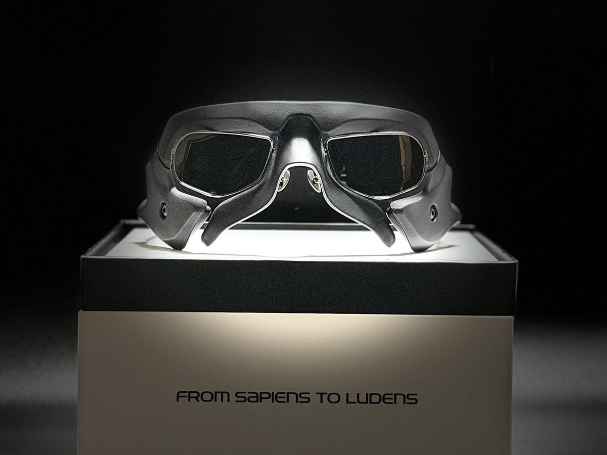 当時、悩んでるうちに買いそびれた「LUDENS MASK」をこの善き日に手に