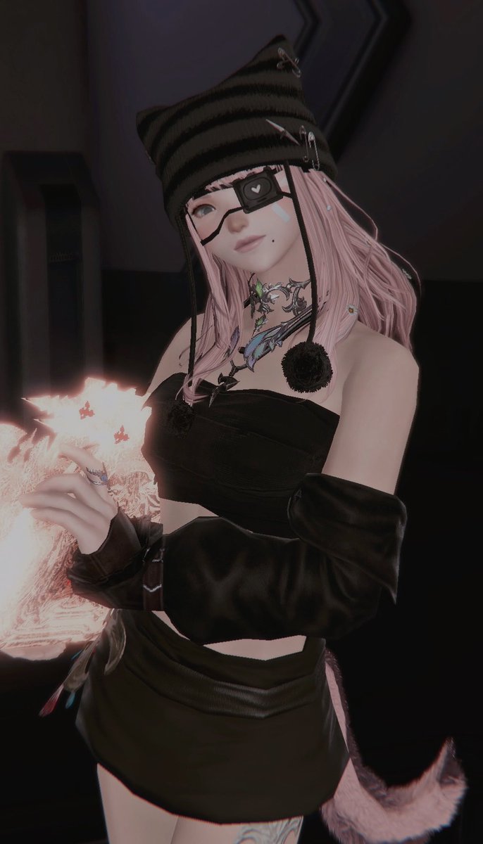 crystalluin's tweet image. it’s meow meow time