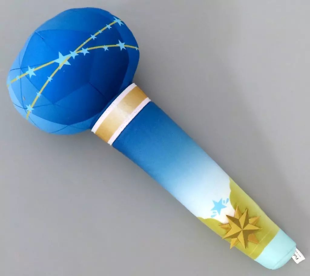 #拡散希望 

有明アリーナでこれを見かけませんでしたかね…

莉々華カバーのペンライトも入っていて…