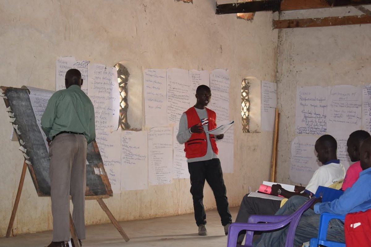 Olentex's tweet photo. "Education is the ability to think, reason, adapt, and solve problems" 

All those certificates and academic accolades should be able to solve problems in your community or nation at large.

📸 Throwback; Training of community based volunteers at Odobu Catholic Church-Rhinocamp. https://t.co/52ex8SQhWK