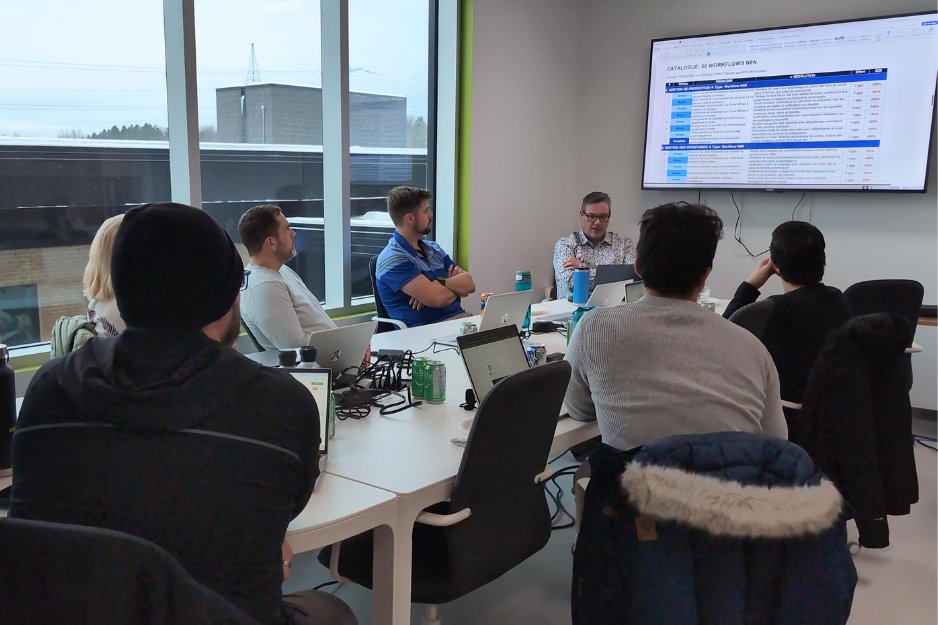 ⚙️ La semaine dernière, nous avons animé une formation en Agentique Manufacturière dans nos bureaux à Québec !

Une demi-journée pratique pour découvrir l’IA générative appliquée à la validation automatique des cartes de temps et partager des cas concrets.
#IA #Manufacturing