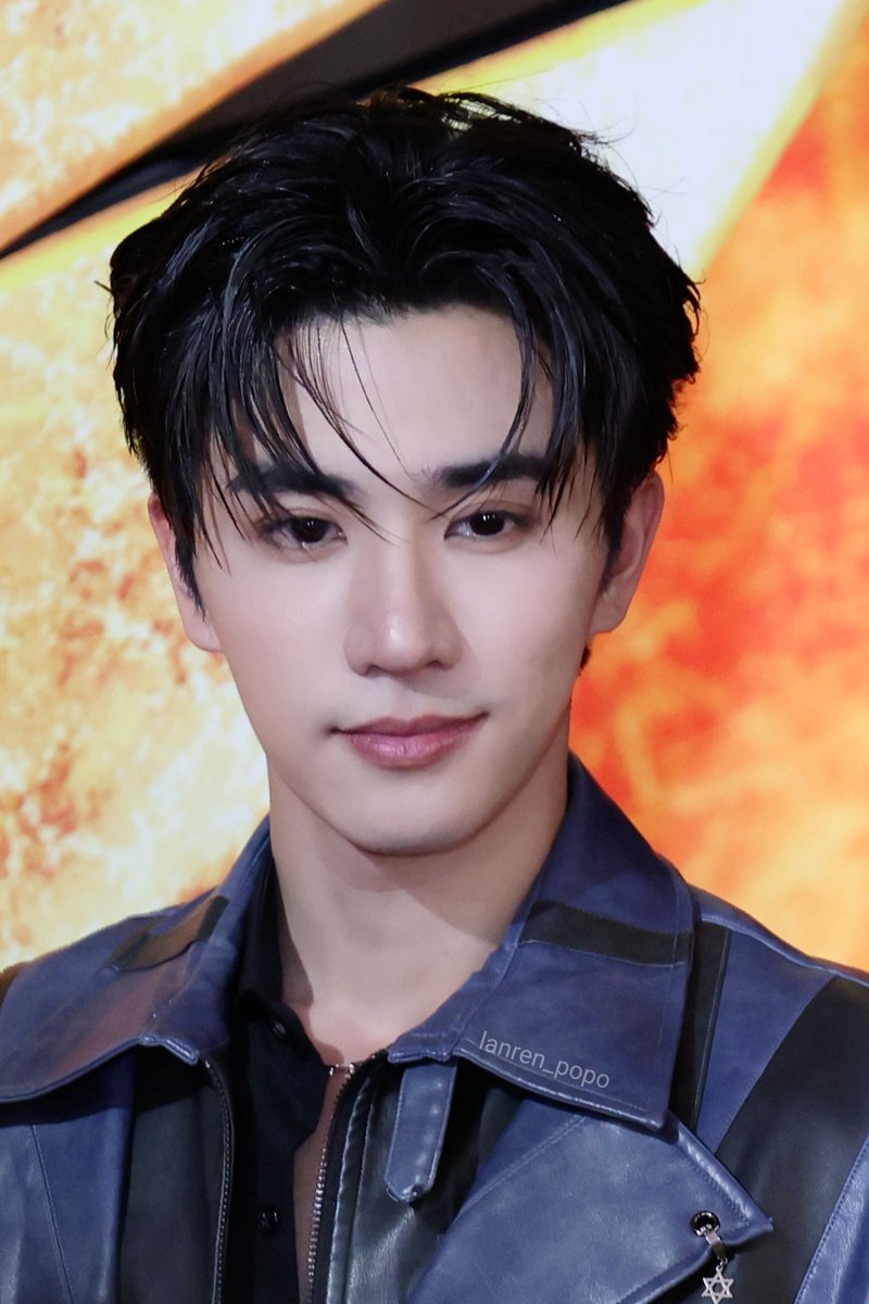 ⭐✨Face card never declines⭐✨

PERTHSANTA AVATAR GALA

#AvatarFireAndAshTHxPS
#PerthSanta #เพิร์ธแซนต้า
#PerthTanapon #KDPPE 
Cr 📷: @.Lanren_popo