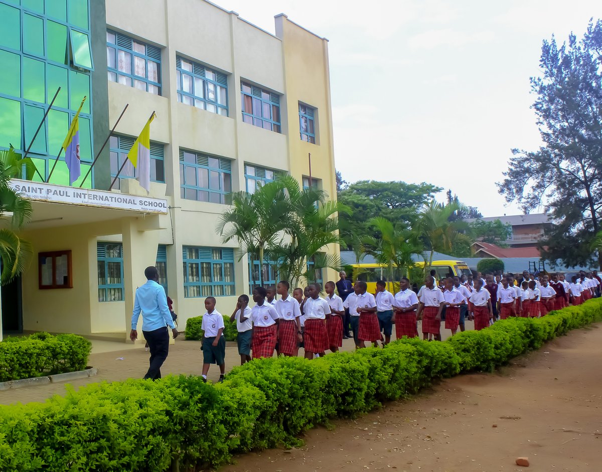 spis School tweet media