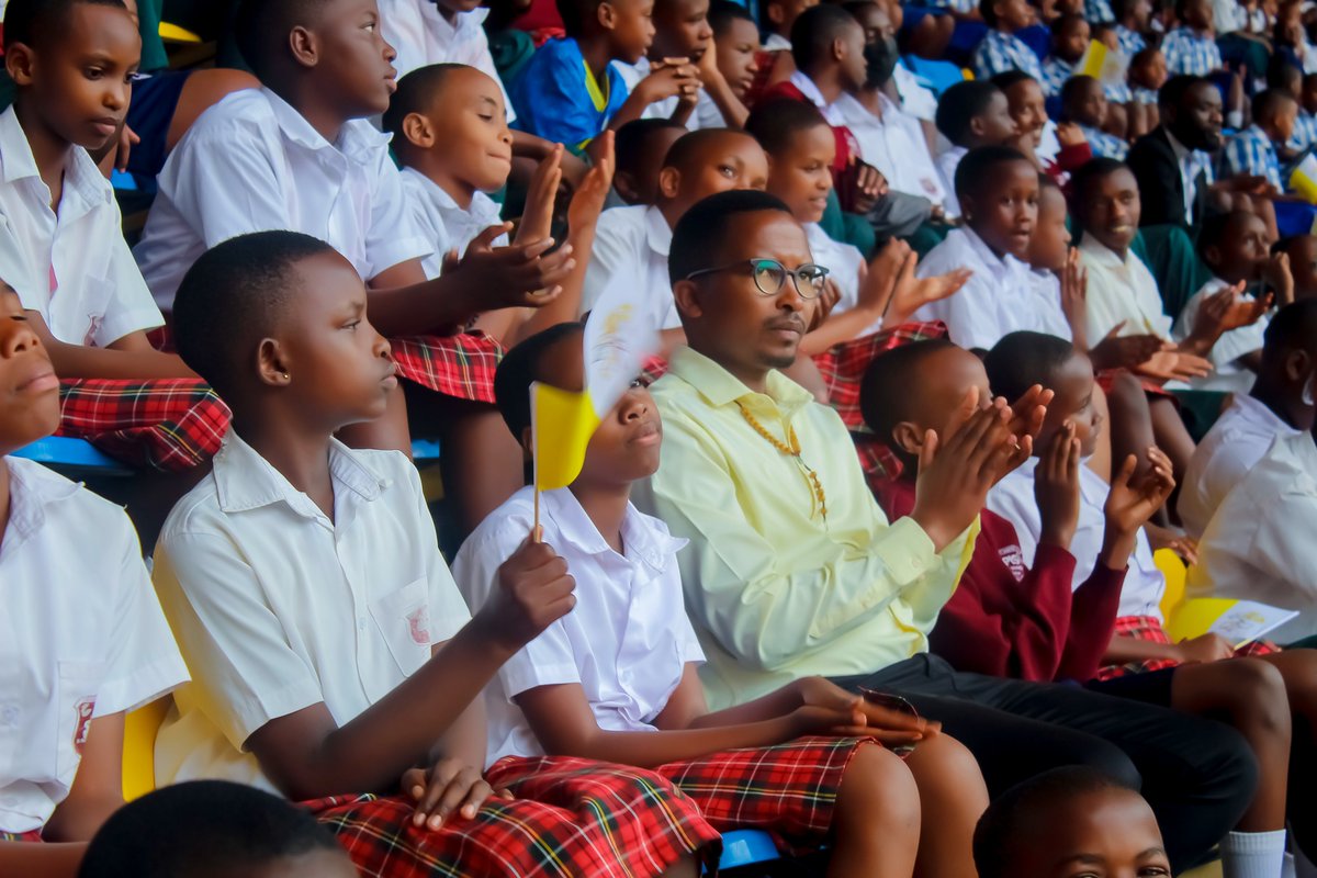 spis School tweet media