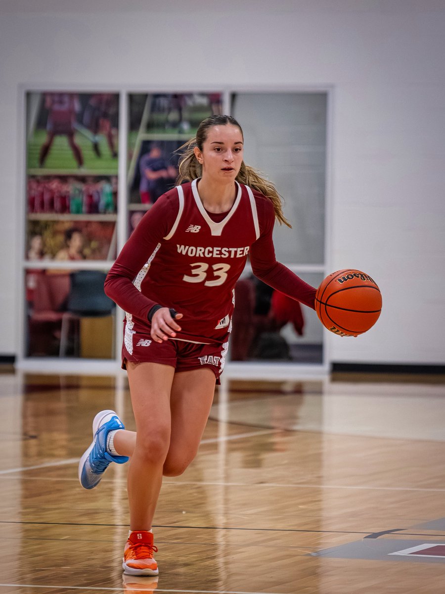 Tilton defeated Worcester on Sunday to win the Thomas Blackburn Tournament

Makena Bailey ‘26– 18 pts
Ella Getz ‘26– 10 pts, 7 reb

Both were named to the All-Tournament Team. #WAGVB #Together
