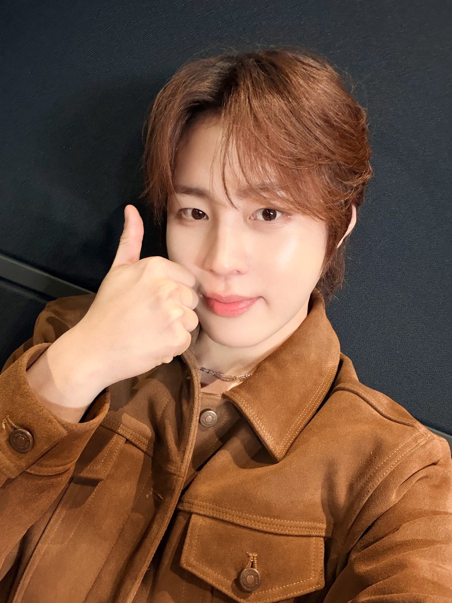 BPM_HSW's tweet image. [#하성운] ⏰

잠시 후 10시! Mnet &amp;lt;스틸하트클럽&amp;gt;에 하성운이 출연합니다📺
두바이쫀득쿠키가 왜 필요한지 모르겠네••
하늘한테는 스하클 성운쫀득쿠키가 있는데💚

#HASUNGWOON #스틸하트클럽