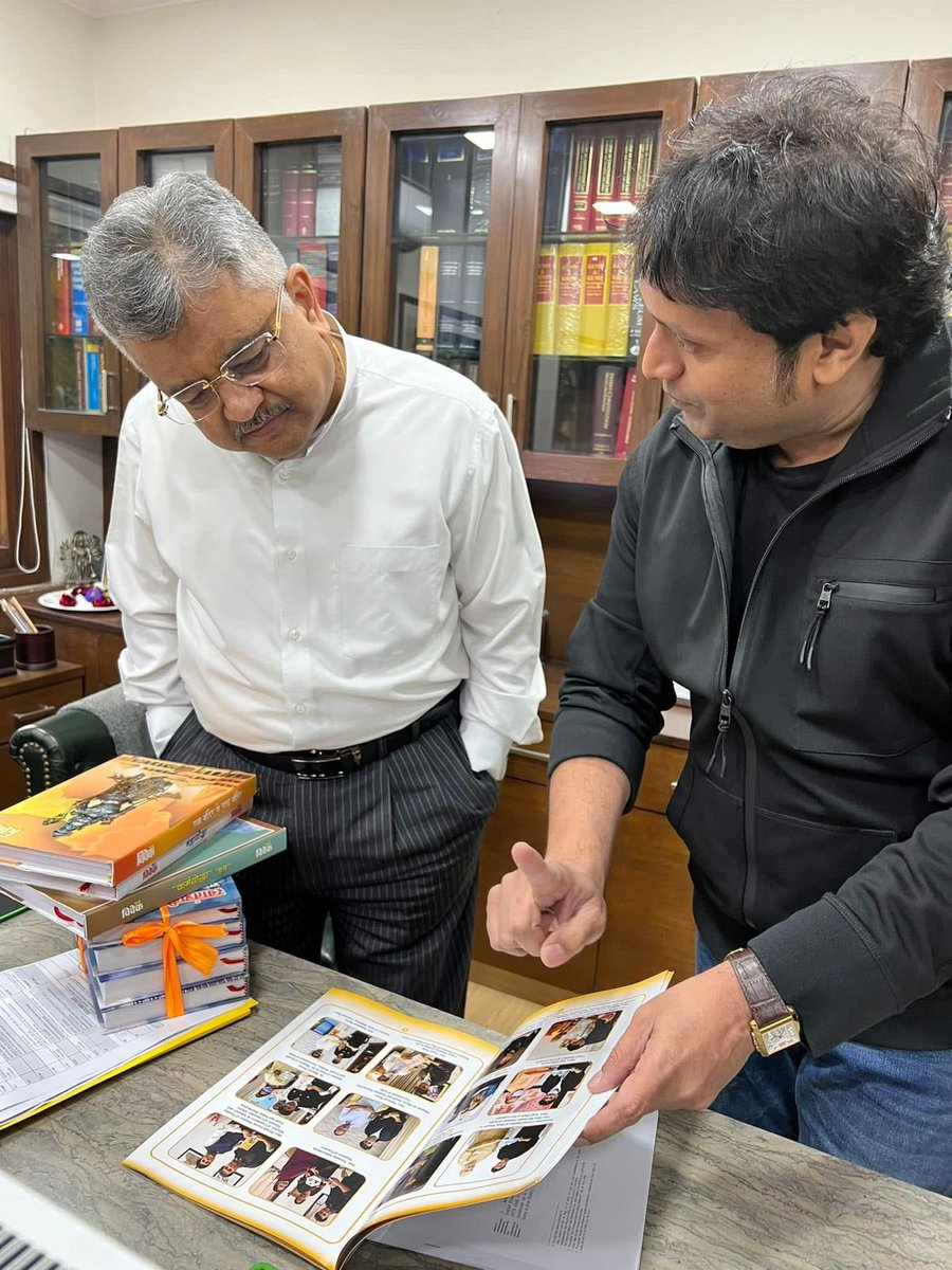 prash2011's tweet image. Shri. Tushar Mehta, 

Solicitor General of India.

The SGI is the second-highest law officer of the country,

Tusharbhai is the second-longest serving #solicitor general of India after C. K. Daphtary.

#TusharMehta #citizenofbharat #prashantkarulkar