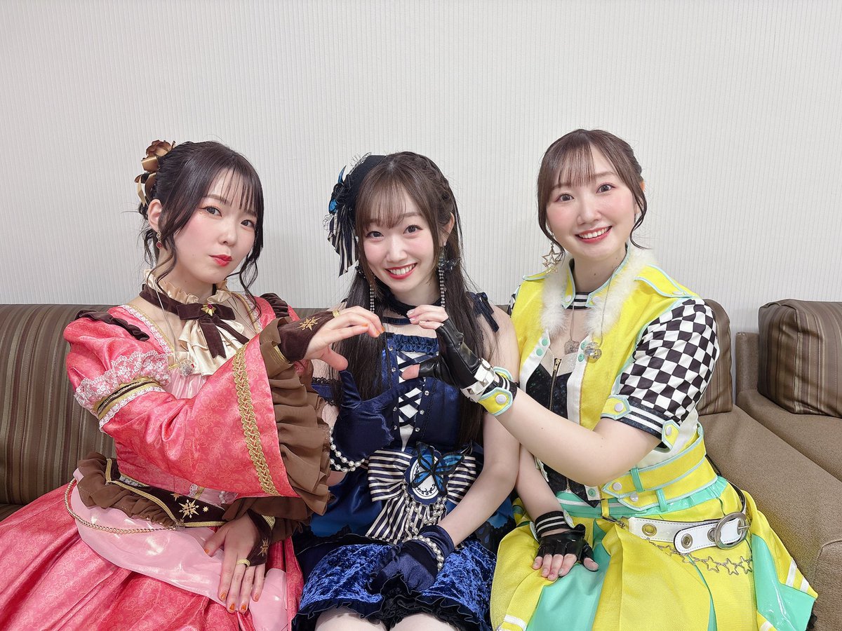 さっちゃん エマジェ🩷💙💛 おしおちゃん、ちさちゃん、さっちゃん🐈 えりこさぁぁ