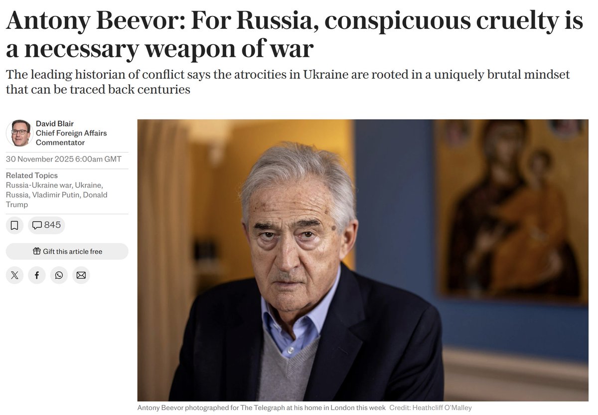 taisniba_com's tweet photo. Kara vēsturnieks B. Bīvors “The Telegraph” skaidro, kādēļ Krievija Ukraina pastrādā zvērības. Viņš uzskata – kamēr Eiropa piedzīvoja Apgaismības laikmetu, Krievija šo iespēju neizmantoja. 

 • Nežēlība mūsdienās saistīta ne tikai ar armijas “tradīcijām”, bet arī ar Krievijas sabiedrībā dziļi iesakņojušos vardarbību. Putina karavīri bieži vien paši kļūst par vardarbības upuriem. Krievijas valsts arhīvos vēsturnieks uzzinājis, ka padomju karavīru vidū gadā bija “līdz pat 5000 pašnāvības gadījumu”. Ģenerāļus tas esot uzjautrinājis. Mūsdienās Krievijas armijas jauniesauktie izdara pašnāvību, jo tiek pazemoti, spīdzināti un vajāti. Vadība šo praksi atbalsta. 

• Šo parādību Bīvors dēvē par ķēdes reakciju – karavīri, kuri piedzīvojuši vardarbību, to izmanto pret citiem, kuri ir mazāk aizsargāti. Tā tas bija Vācijā 1945. gadā, un tas atkārtojas visos karos, kur piedalījies padomju un vēlāk Krievijas karaspēks. 

• Karš reiz beigsies, un simtiem tūkstošiem Krievijas karavīru atgriezīsies mājās. Kas notiks tad, kad cilvēki, kuri pieraduši izvarot, laupīt un nogalināt, atgriezīsies civiliedzīvotāju vidū? Jau šobrīd dzirdam par šausminošiem noziegumiem.

• Vēsturnieks brīdina – gadījuma, ja Kremlis kampaņu Ukrainā uzskatīs par veiksmīgu, Baltijas valstis varēt būt nākamais Putina mērķis. Viņš atgādina pagātnes mācības – pēc I pasaules kara Lielbritānija un Francija neticēja, ka kāds vēlētos vēl vienu karu, tādēļ nenovērtēja draudus.