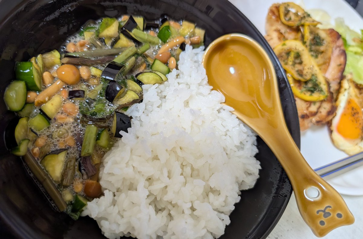 時間ができると自炊に凝れて良い。