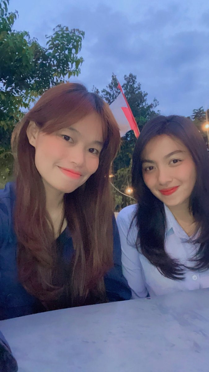 Meiimeii_cece's tweet photo. Ngadem di cimahi sama orang spesial 🫶🏻 https://t.co/EggABuFpkt