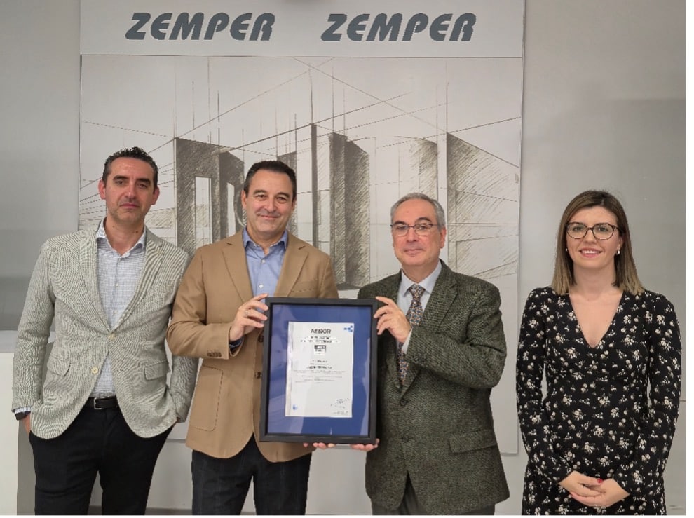 ZEMPER tweet media