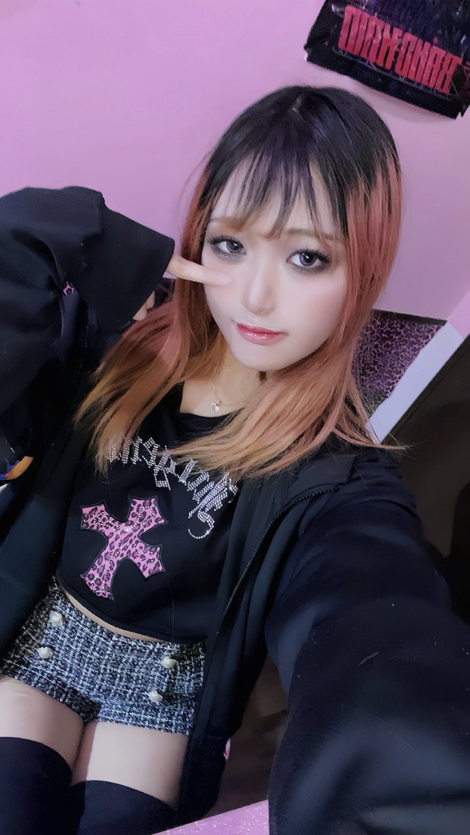 imnotremi_'s tweet photo. 寒くないよ #自撮り界隈 https://t.co/p2VzZqu2wR