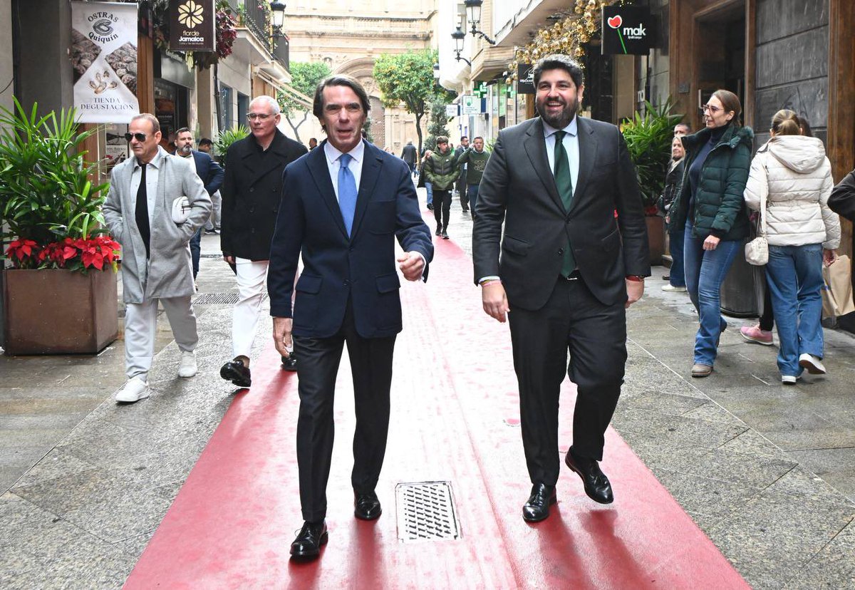 Fernando López Miras tweet media