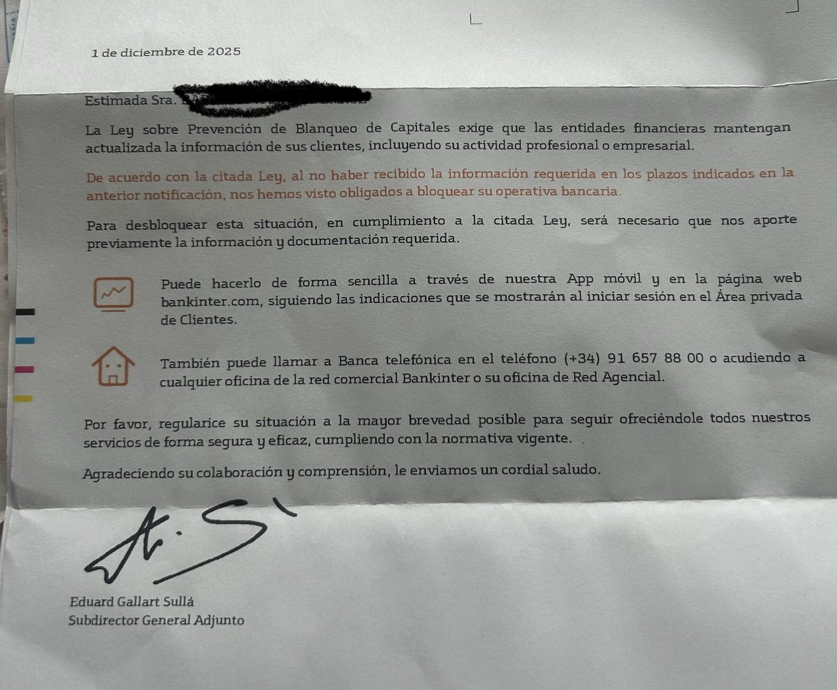 BarbaraVBarge's tweet photo. @Bankinter esto me ha dejado perpleja porque, dejando al margen que todos mis ingresos proceden de una nómina, lo que hace difícil tener dinero que blanquear, no tengo no he tenido nunca una cuenta en su banco 😶 https://t.co/lg1Kmi5p31