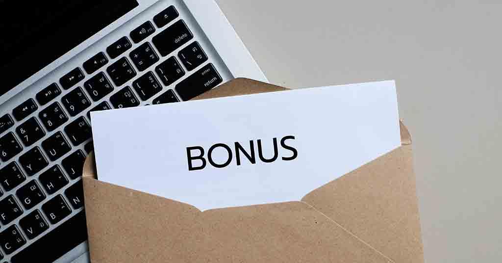 EmployeeBenefit's tweet image. #DMHStallard to award #employees and #partners £2,000 #bonus bit.ly/4iZwkjH