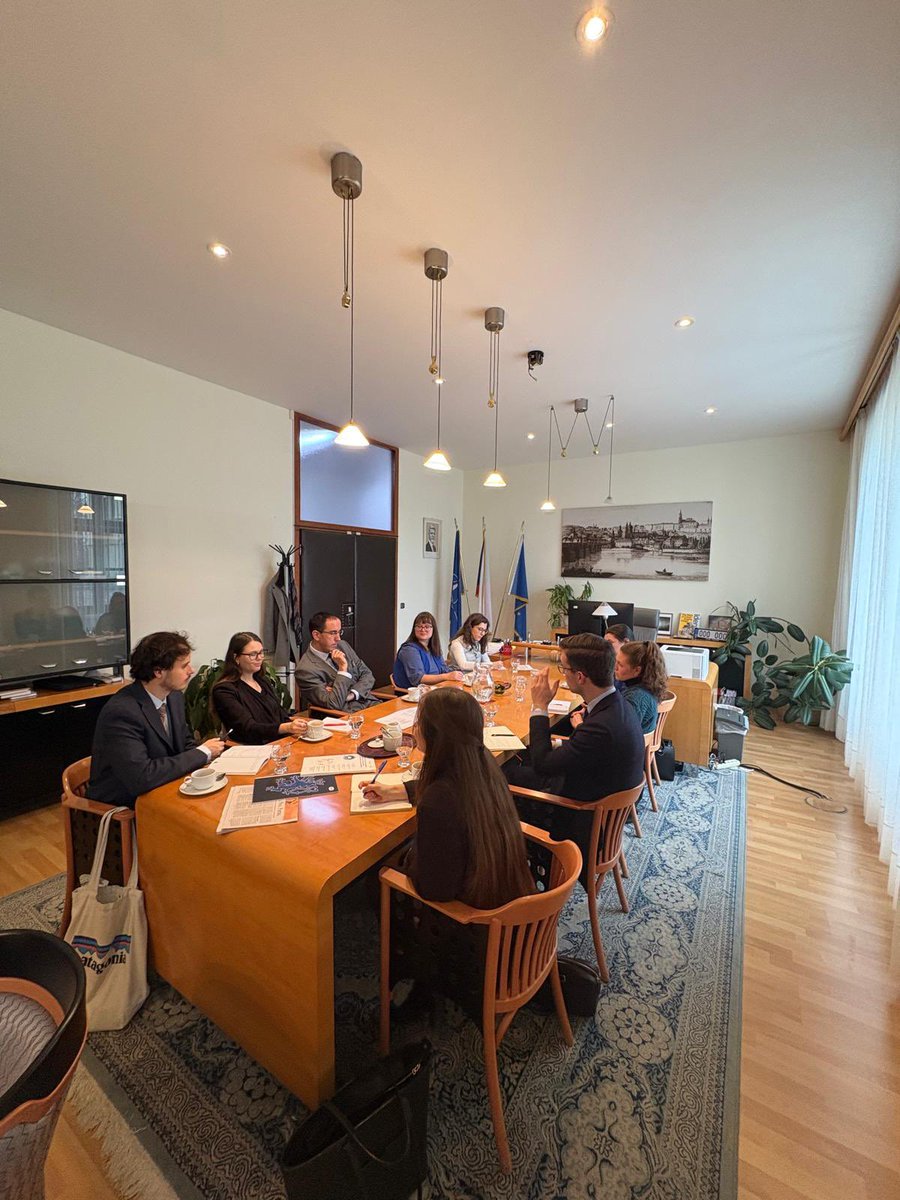 Diplomatická akademie MZV ČR tweet media