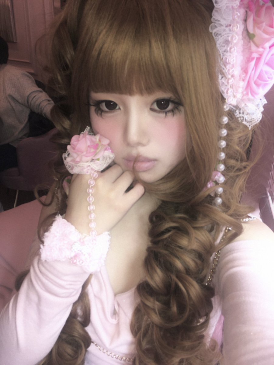 exiasya's tweet photo. 핑크공듀 https://t.co/VilQSClaZp