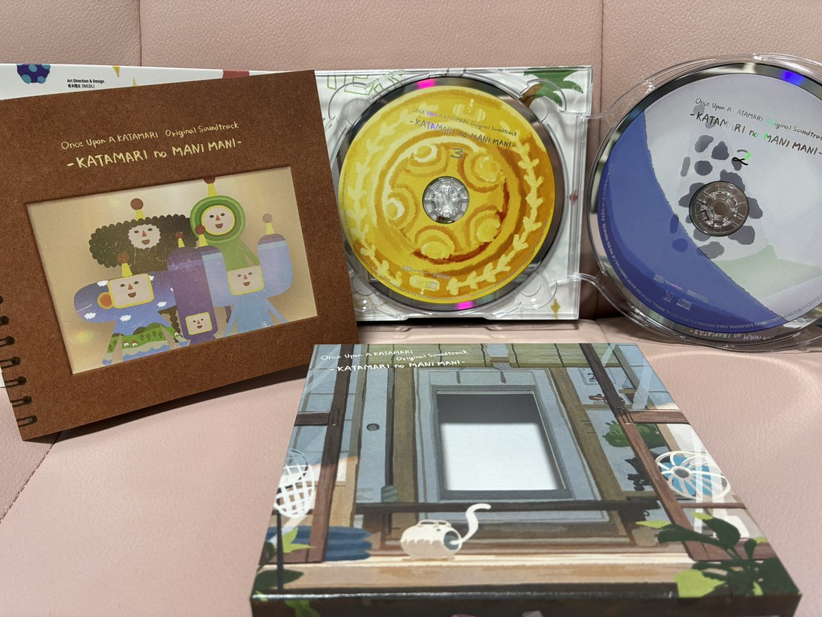 meee_meri's tweet photo. サブスクでなんでも聴ける時代にアルバムに6000円投じるの、どう考えても自分の身の丈にあってない買い物だけど
きょう実物届いて感動〜〜〜
バンナム、MONACA、三宅さんをはじめとした制作陣に感謝しながら聴きます
インスト音源も入ってるしリミックスとかして〜〜〜〜〜〜 https://t.co/gacakf11Ev