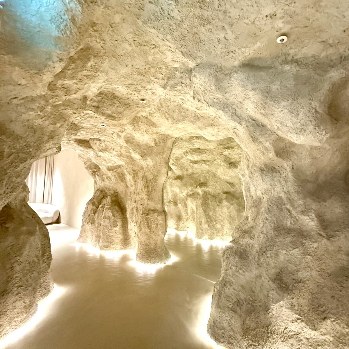 エラ再建したい一時帰国中でこオンニ🇰🇷 tweet media