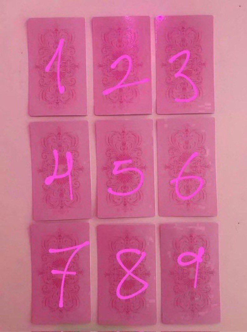 İçinizden gelerek bir kart seçin bakalım.