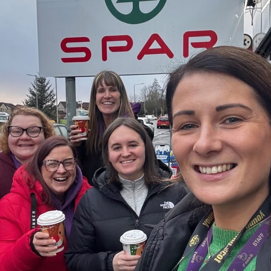 ✨ Last <a href="/ysortit/">Y sort it</a> Young Carers team meet of 2025 ✨ 
Steps, coffee &amp; great company ☕👣

#YoungCarersTeam #Ysortit