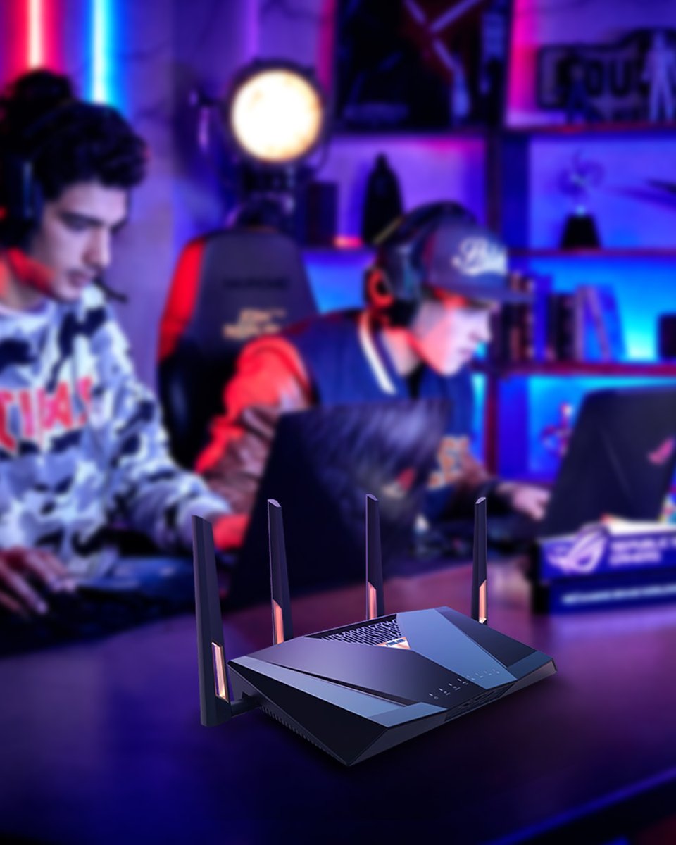 ASUS_ROG's tweet image. 🎁 Ready for a holiday upgrade?​

Explore the ultimate 2025 gaming router lineup from ASUS and ROG and pick the perfect #WiFi7 upgrade you need!​

Gaming, streaming, anything you do, treat yourself right! 🔥​

Learn more: rog.gg/gaming-routers…​

#ROGGamingRouter