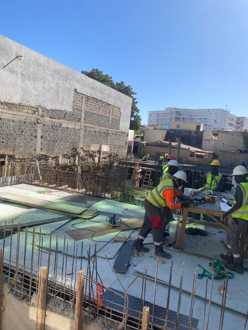 COSEPRIM's tweet image. 🏗️ Le chantier du projet Nala avance à Mermoz.
Un projet moderne, bien situé, suivi avec rigueur.

📍Mermoz - Dakar
📞 77 634 56 09 / 76 925 22 32
✉️ commercial@coseprim.net
🌐 coseprim.net 

#ProjetNala #Mermoz #ImmobilierDakar