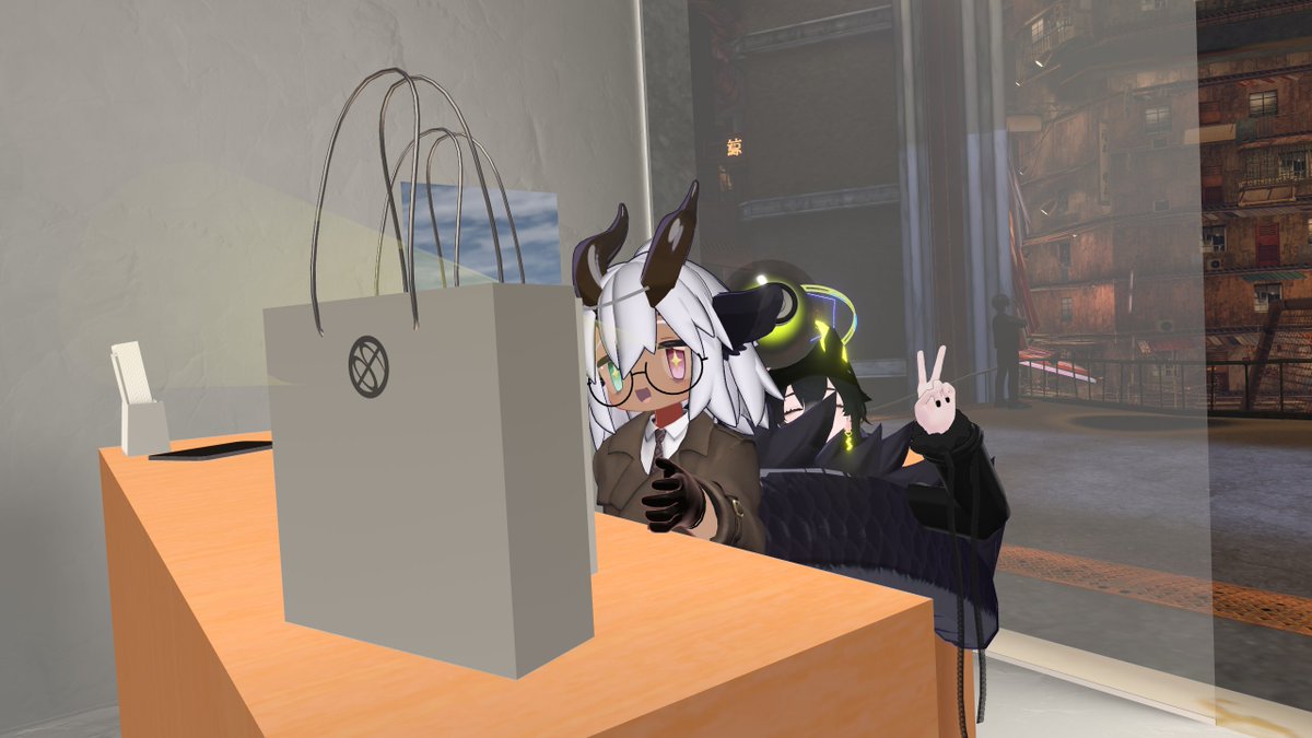 Yukkuri_Mio's tweet photo. #SOSING3D
楽しみすぎて、
後ろのフレに尻尾ビンタをかましてるうささき龍🐉
#VRChat https://t.co/saaABwRBGC