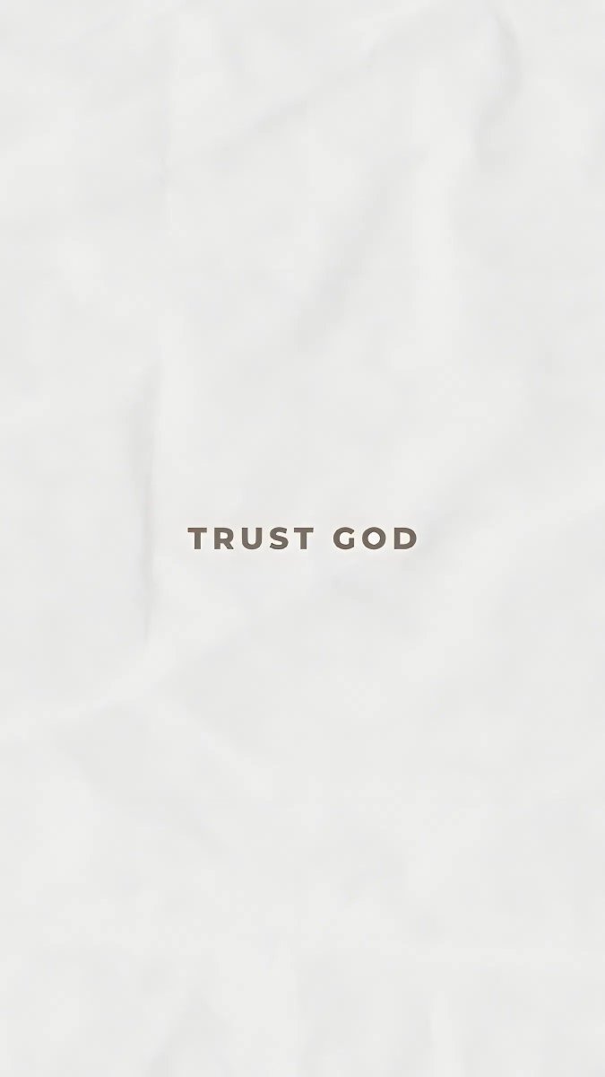 Aestheticswallz's tweet image. Trust God with all your heart.