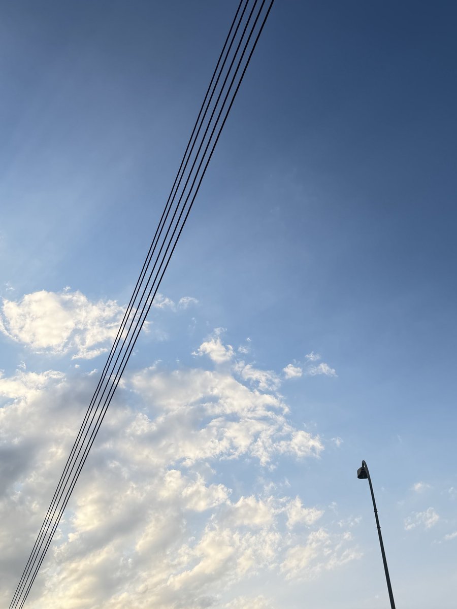 August___79's tweet image. Today clouds ☁️✨💙💙