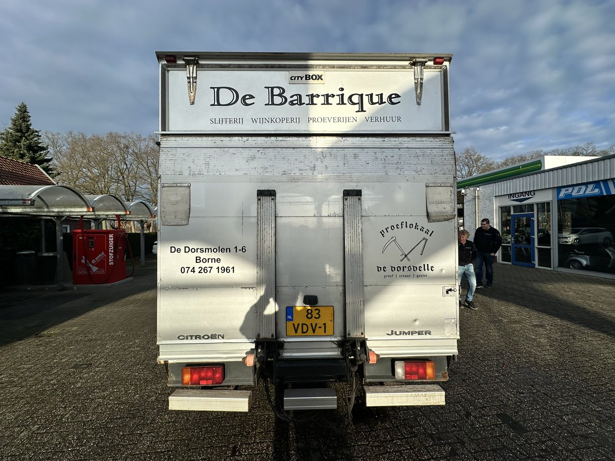 plotpunt's tweet image. de barrique borne