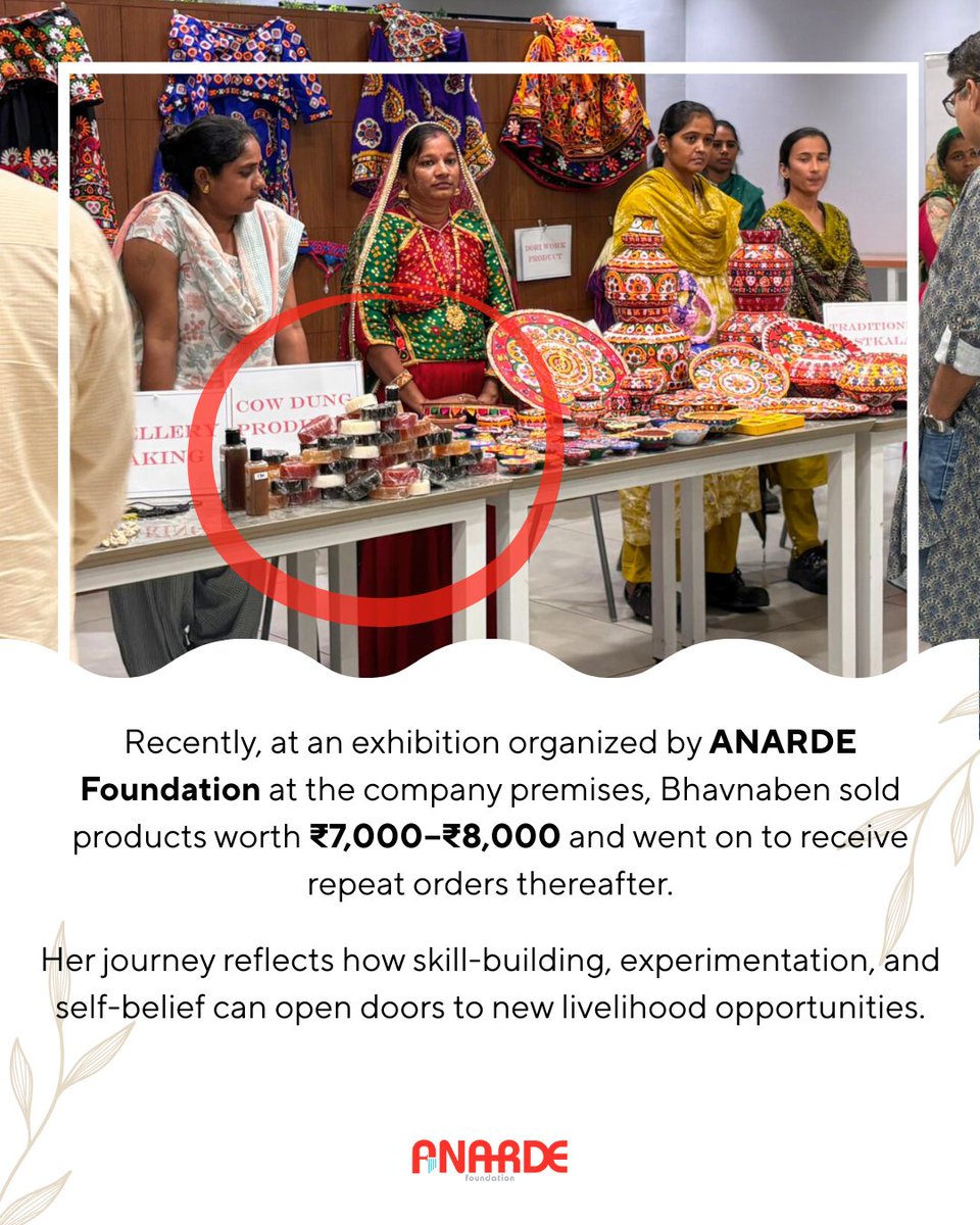 anardeindia's tweet photo. At an ANARDE-facilitated exhibition, she earned ₹7,000–₹8,000 and attracted corporate interest. Today, she runs a thriving home-based enterprise, earning up to ₹20,000 per month.

Digital skills unlock potential—but collectives help rural women grow and sustain success. https://t.co/q6FL1yDScQ