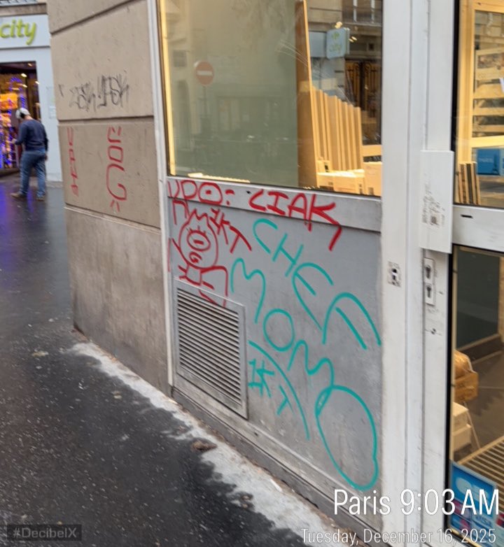 👋 <a href="/ACORDEBARD/">Alexandra Cordebard</a> 
Syndrome de la vitre brisée : les tags qui défigurent le quartier pullulent faute de traitement. DMR inutiles.

Exemples (non exhaustifs) rue-aux-écoles Martel ce matin.

C’est ça que nos enfants doivent considérer comme la norme ⁉️

#Paris10 #OnContinue #Abandon