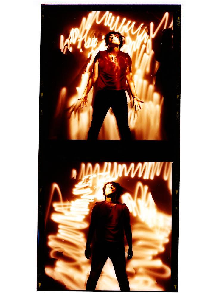 PrimIgnorant's tweet image. 2025 has been another vintage year. I made lots of music but I made PSYCHIC CINEMA for me about me. Clicl the link below if ya dare to ruin anyone's Christmas...again.  Photo by @stevegullick  💋☠️
primitiveignorant.bandcamp.com/music