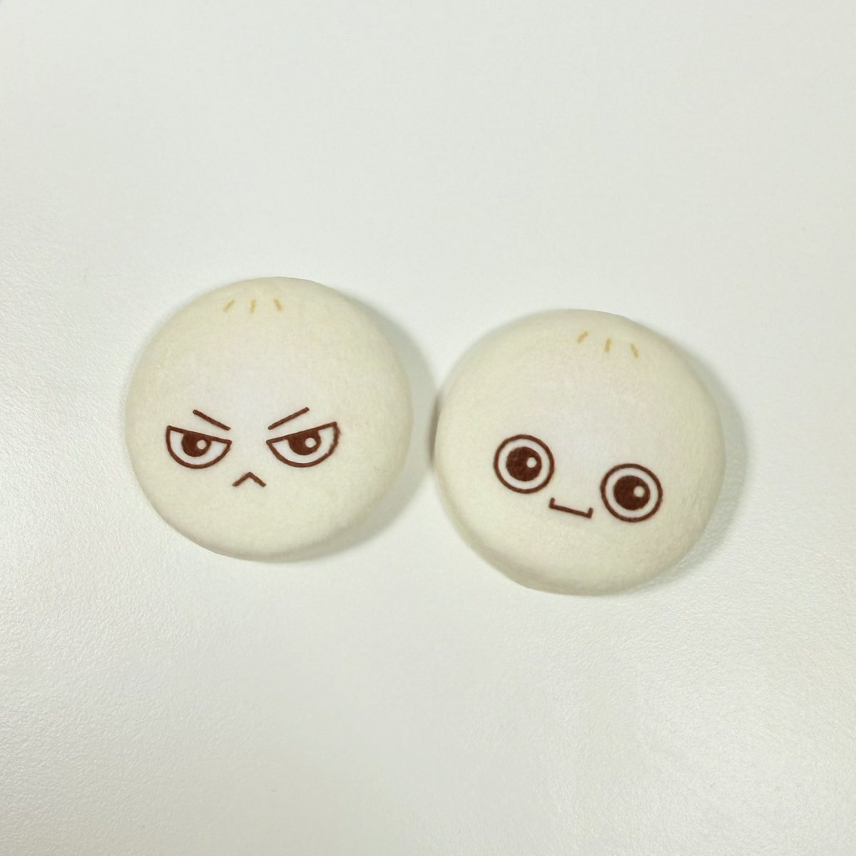 mandu_02z's tweet photo. 해시태그 이벤트🥟
#공이즈_만두가게_진짜하오츠 로 후기를 남겨주신 분들 중 추첨을 통해 한 분께 말랑핀버튼 세트를 보내드립니다! https://t.co/zchbGAPZBg